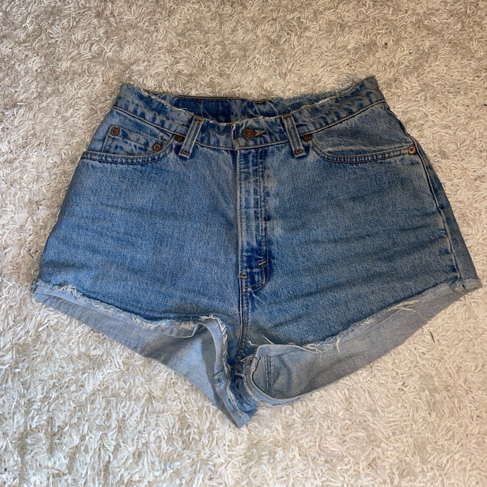 Levi’s denim cut off shorts size M
